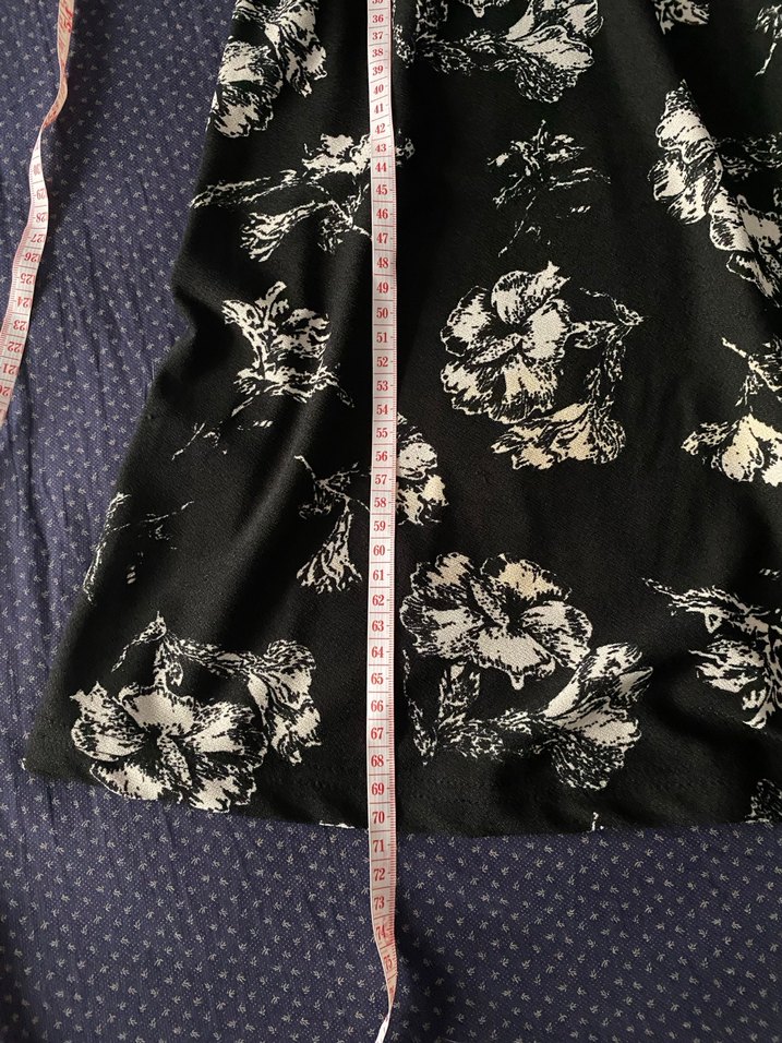 Siyah Desenli Uzun Gotik Elbise - Görsel 4