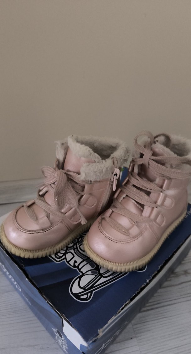 Kız Çocuk Pembe Bağcıklı Bot - Görsel 3