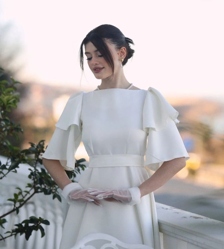 Beyaz Kısa Kollu A Kesim Gelinlik - Görsel 2