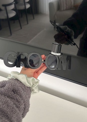 Siyah Gotik Tarz Kadın Gözlüğü - Görsel 2