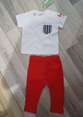 LC Waikiki Beyaz Cep Detaylı Pamuklu Erkek Bebek Takımı