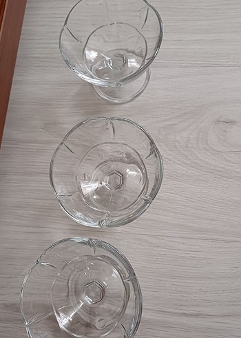 Şeffaf Ayaklı Cam Kase Seti - Görsel 3