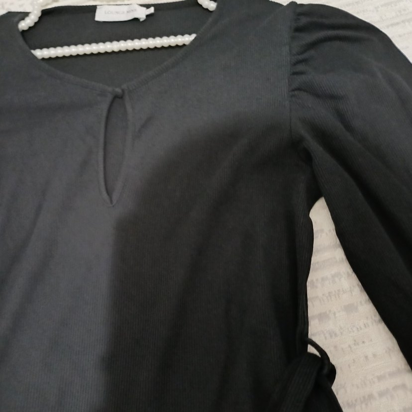 Uzun Kollu Siyah V Yakalı Kemerli Elbise - Görsel 4