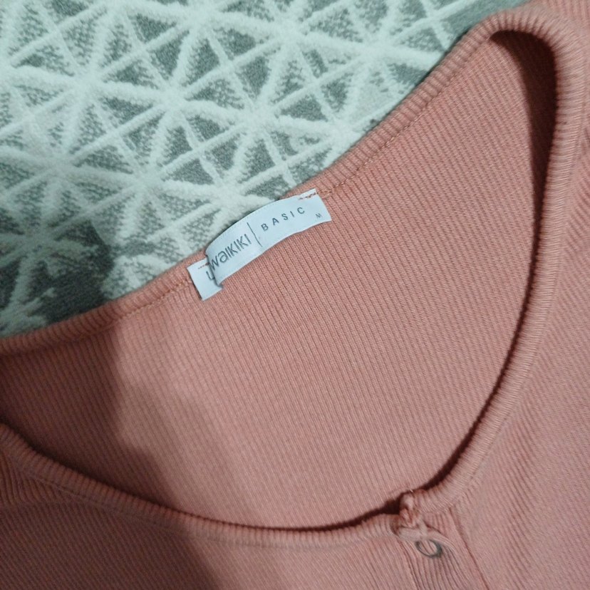 Düğmeli  Kadın Uzun Kollu Tişört - Görsel 2