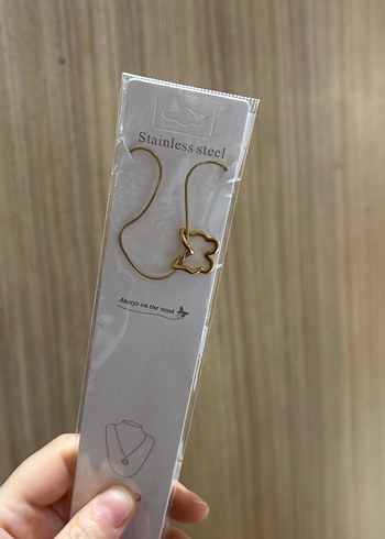 Altın Renk Zincir Detaylı Minimalist Kolye - Görsel 2