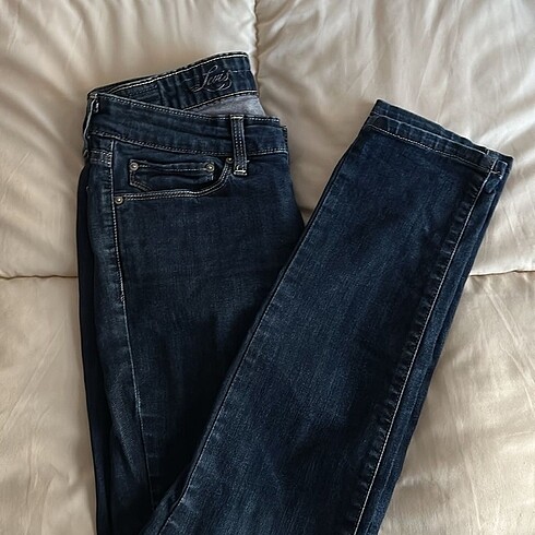 Levis jean