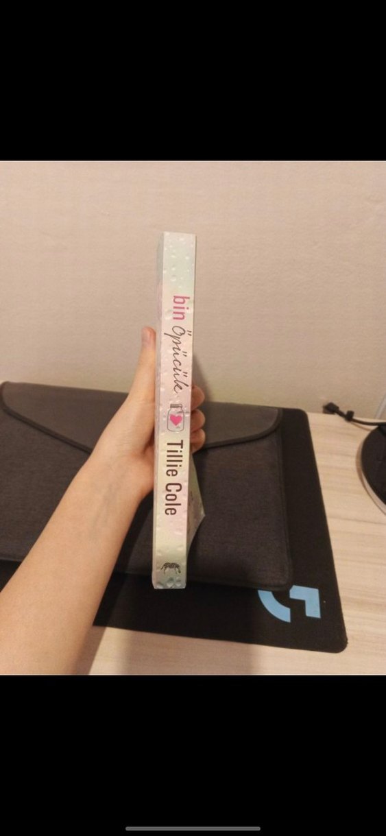 Bin Öpücük - Tillie Cole - Görsel 3