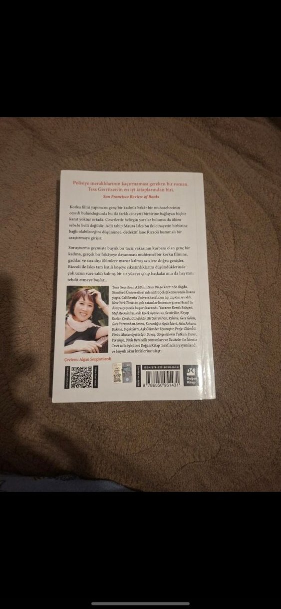 Bir Sırrım Var - Tess Gerritsen - Görsel 2