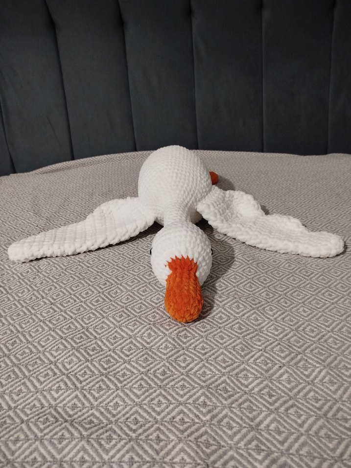 Beyaz ve Turuncu Peluş Ördek Oyuncak - Görsel 2