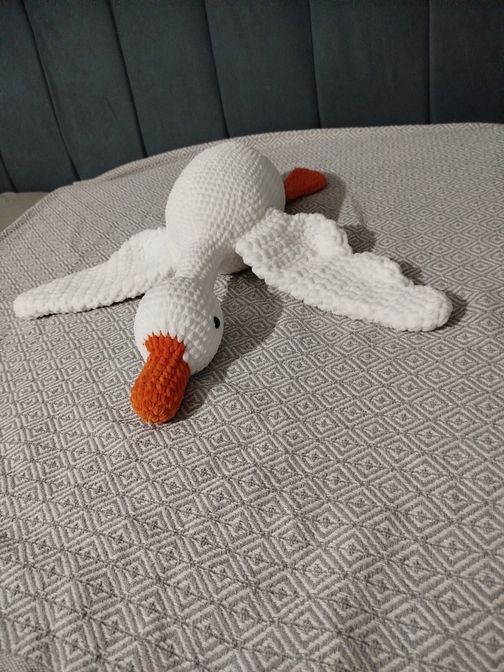 Beyaz ve Turuncu Peluş Ördek Oyuncak - Görsel 4