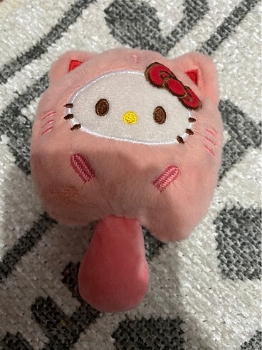 Hello Kittyli Anahtarlık