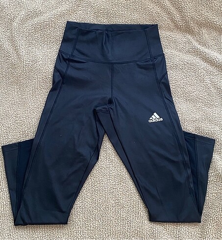 Adidas tayt