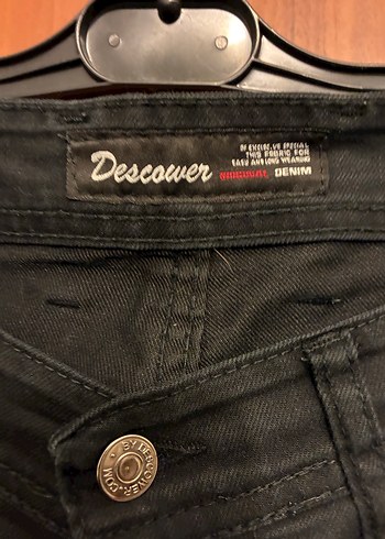 Mavi ve siyah kot pantolon. İkisinin fiyatıdır - Görsel 2