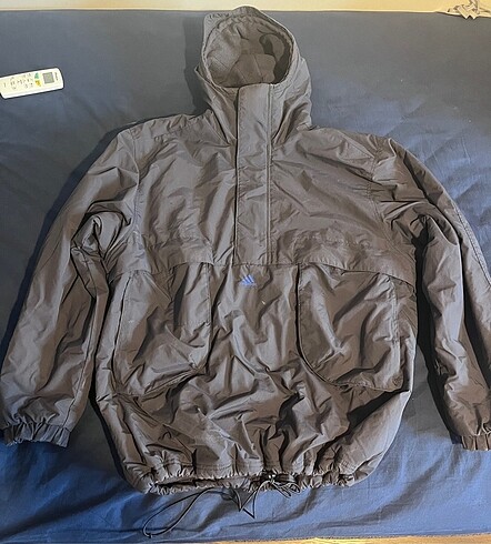 Vintage Adidas kanguru mont