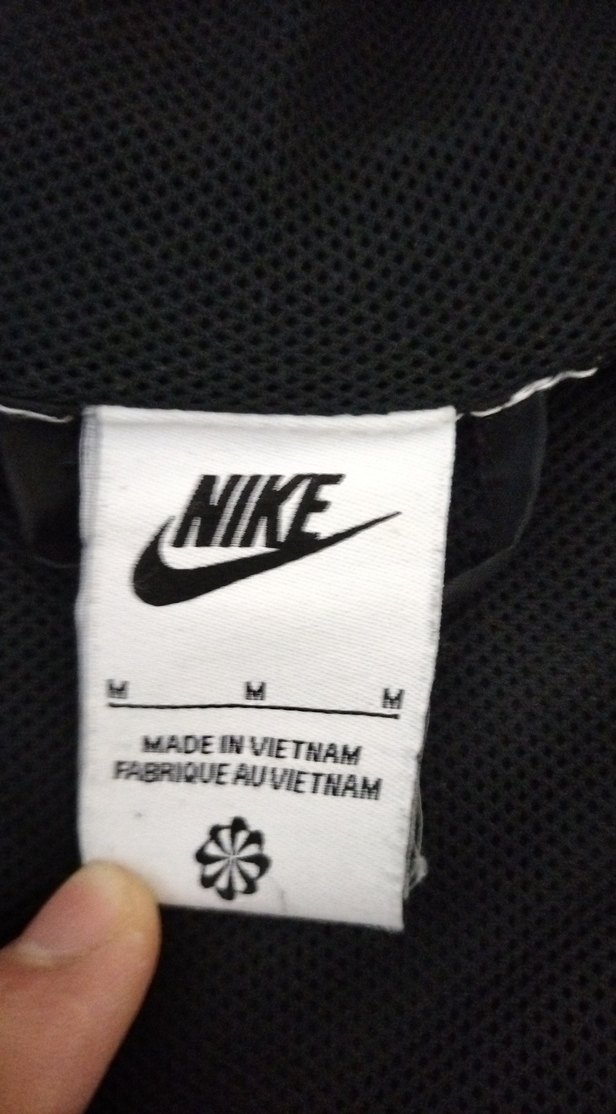 Nike Siyah Kapüşonlu Erkek Rüzgarlık - Görsel 3