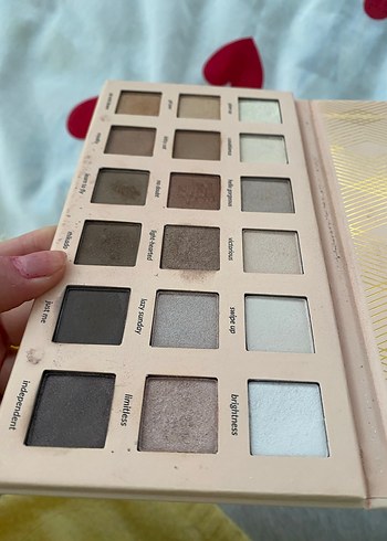 Revolution Rival Me Nudes Far Paleti