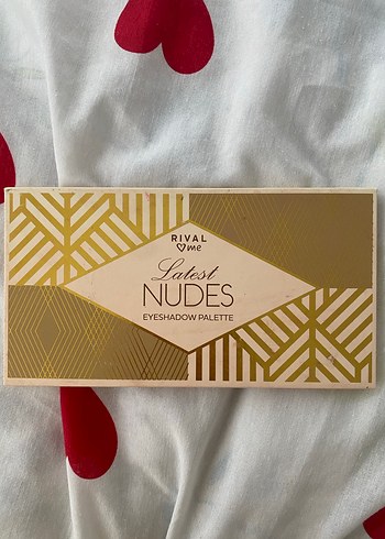 Rival Me Nudes Far Paleti