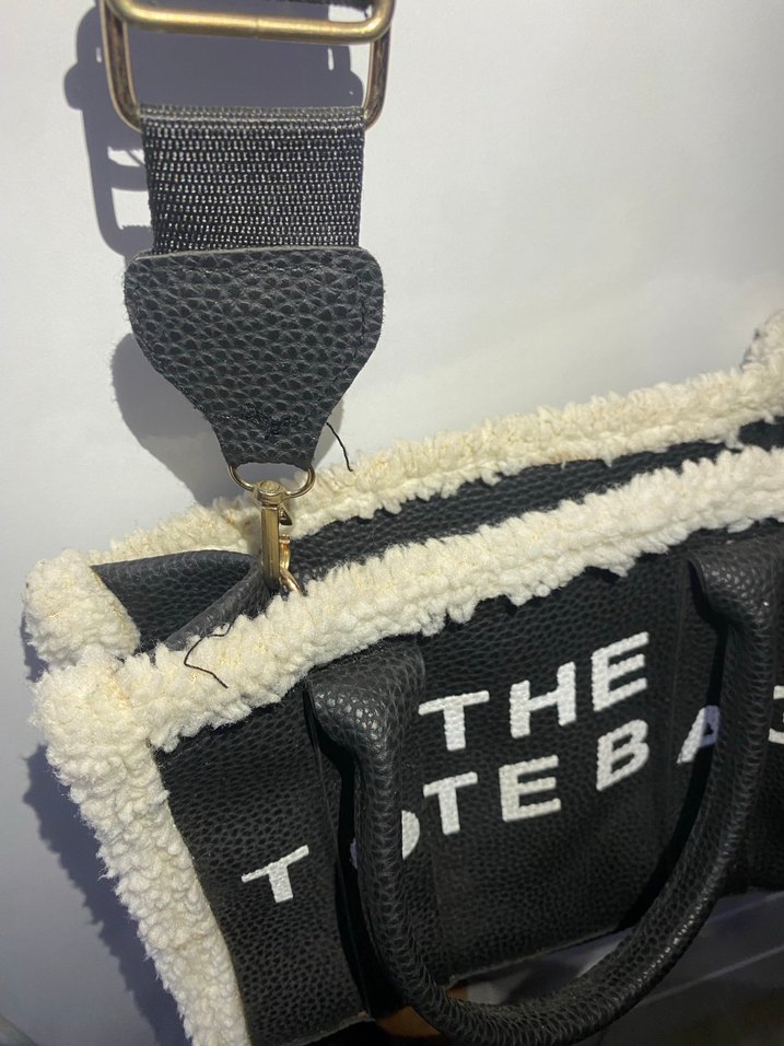 Kürklü Siyah Deri Kadın Çanta - Görsel 3