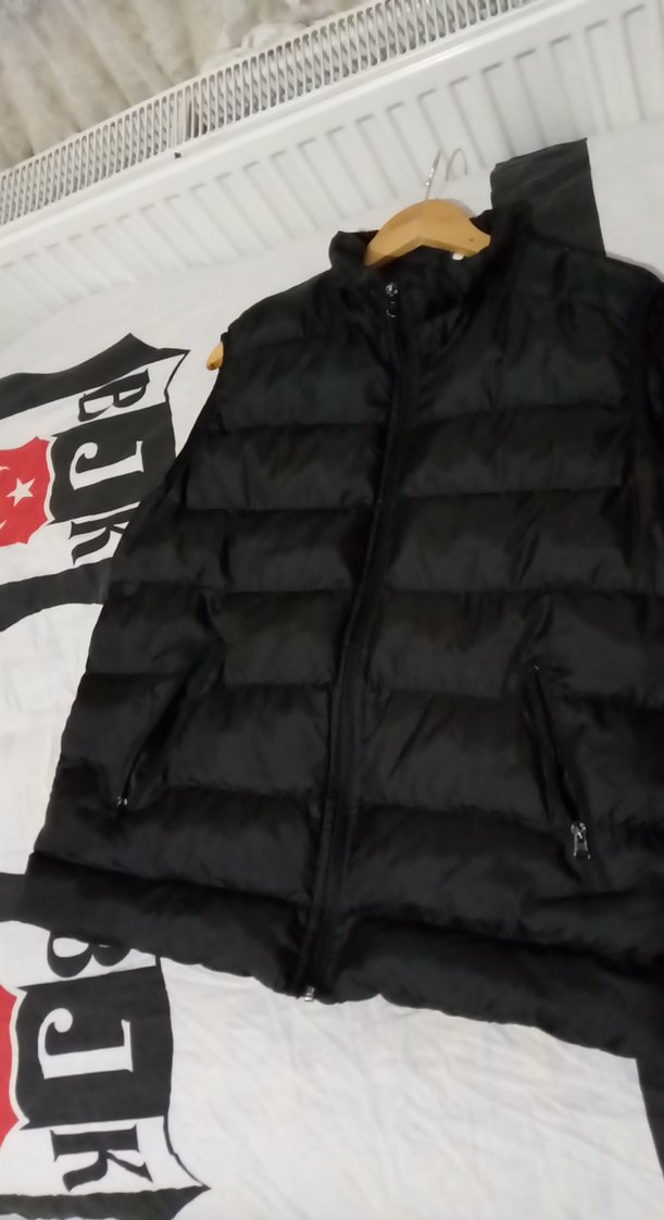 Kadın Siyah Fermuarlı Şişme Yelek - Görsel 2