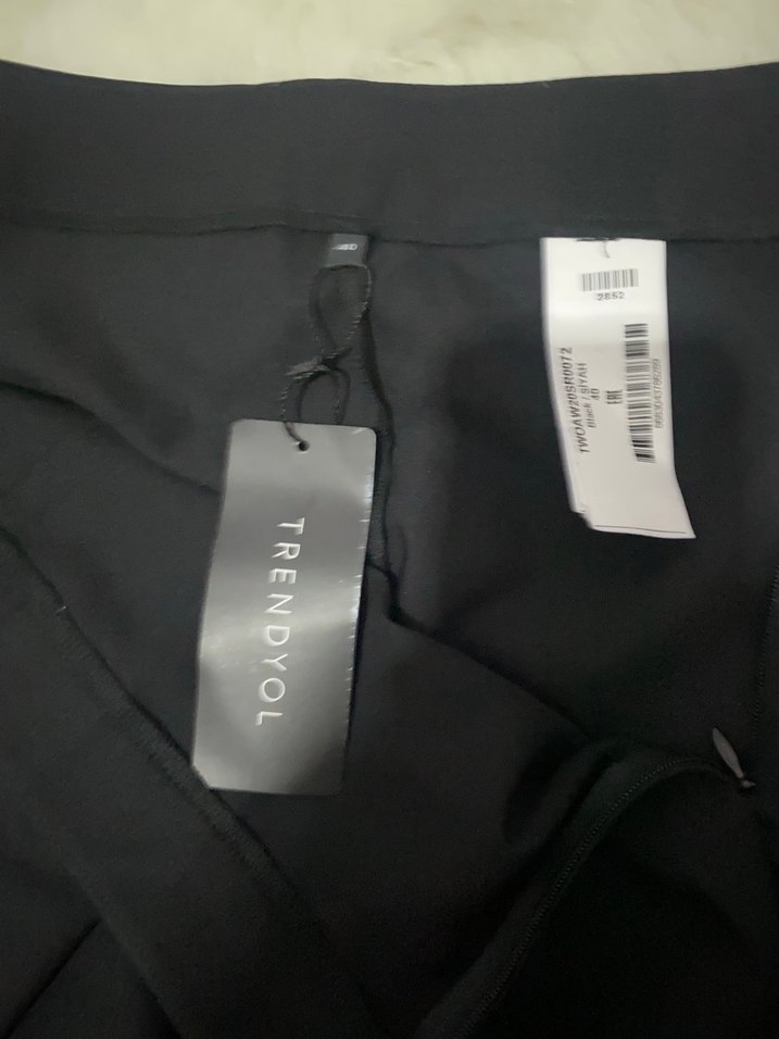 Siyah şort etek 40 beden - Görsel 4