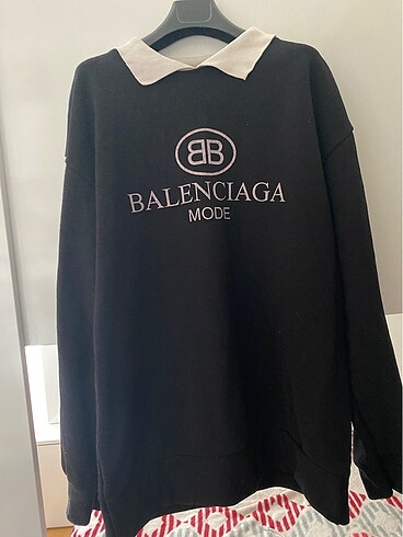 Zara sweat