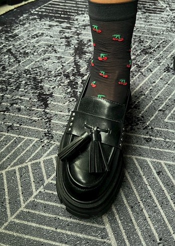 Stradivarius Dekoratif Detaylı Maksi Makosen - Görsel 3