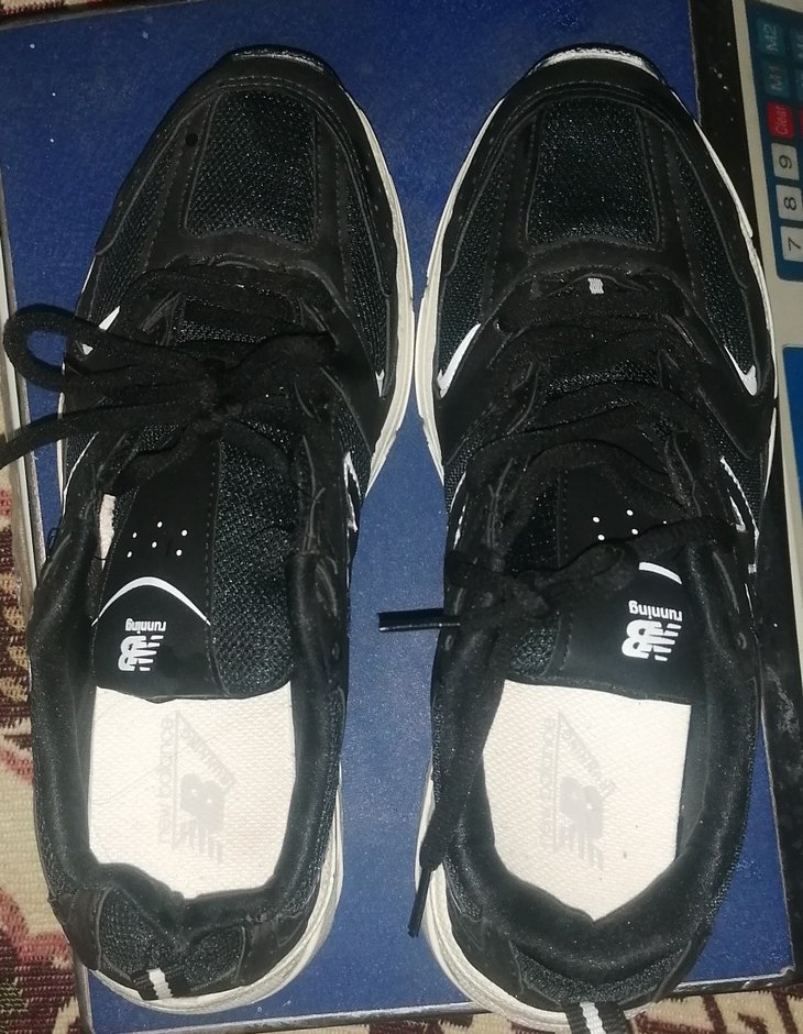 New Balance Siyah Bağcıklı Spor Ayakkabı - Görsel 2