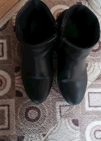 Kadın Siyah Topuklu  Bot - Görsel 2