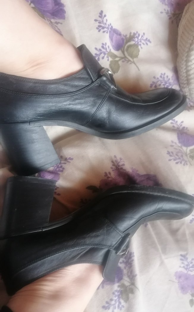 Kadın Siyah Deri Kemerli Topuklu Ayakkabı - Görsel 4