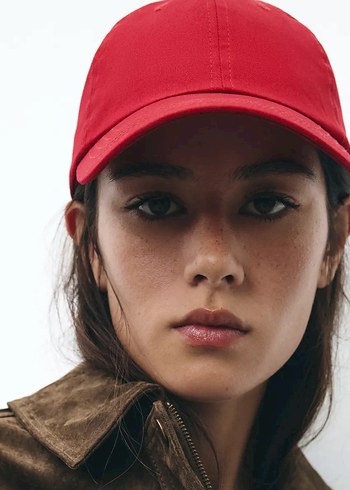 Zara Zara şapka
