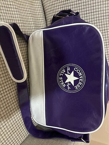 Converse omuz çantası