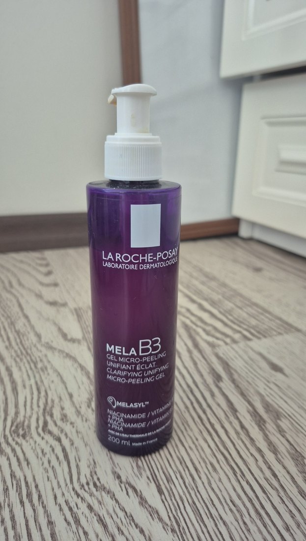 La Roche-Posay Mela B3 Mikro Peeling Jeli 200 ml - Görsel 2
