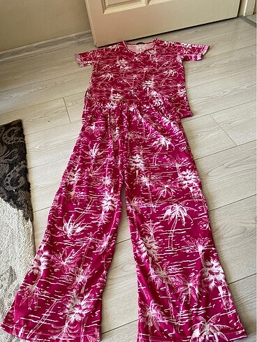Pijama takımı