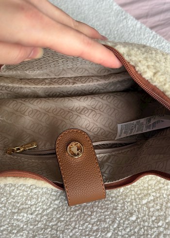 Bej Peluş Detaylı Bohem Kadın Çanta - Görsel 8