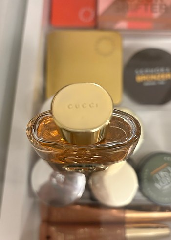 Gucci Guilty Kadın Parfümü - Görsel 2