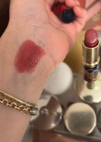 Orijinal este lauder ruj - Görsel 4