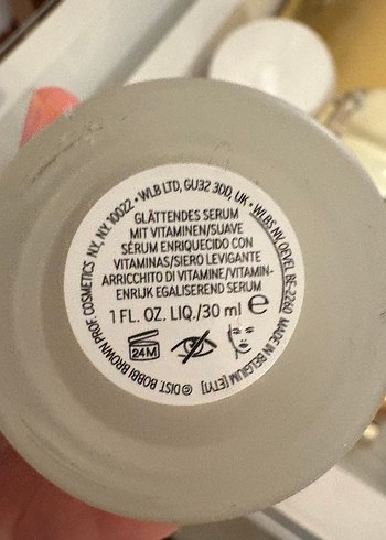 Bobbi Brown ışıktı etkili pürüzsüzleştirici serum - Görsel 2