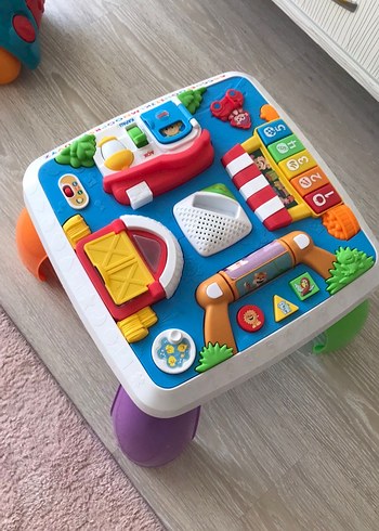 Renkli Eğitici Aktivite Masası