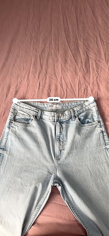 40 Beden mavi Renk Bershka Flare Pantolon