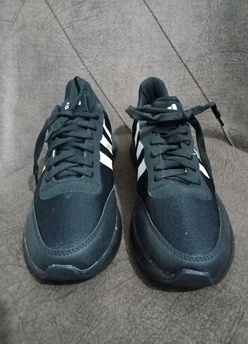 Adidas Spor ayakkabı 