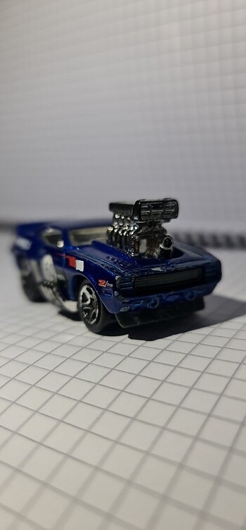 Hot Wheels '69 Camaro Z28 model - Görsel 6