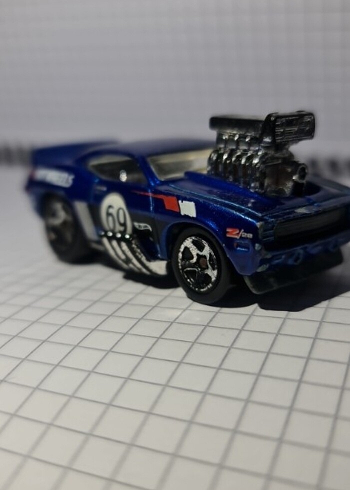 Hot Wheels '69 Camaro Z28 model - Görsel 5