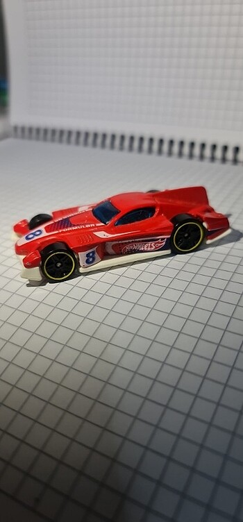  HOT WHEELS ARABA