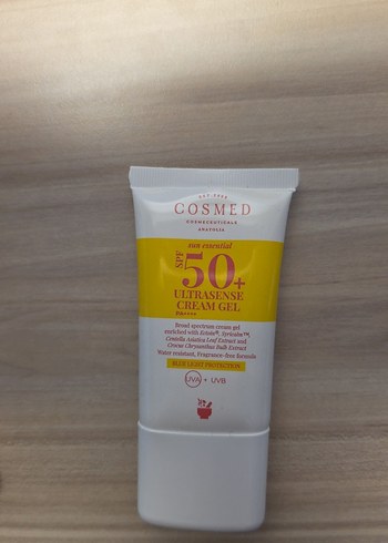Cosmed SPF 50+ Ultrasense Krem Jel Güneş Koruyucu - Görsel 3