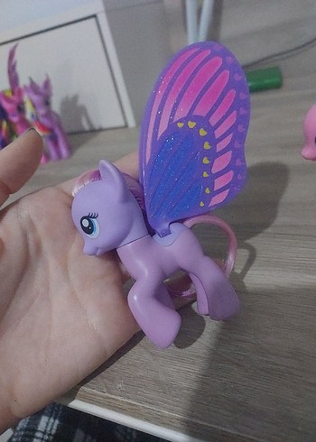 Beden Glimmer wings Daisy Dreams ve Ploomette