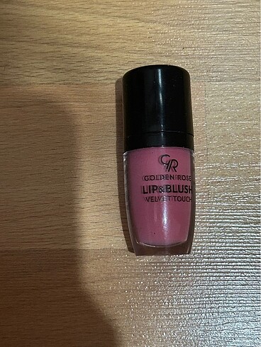 Golden rose lip and cheek