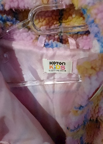 Kız Çocuk Pastel Renkli Düğmeli Ceket - Görsel 2