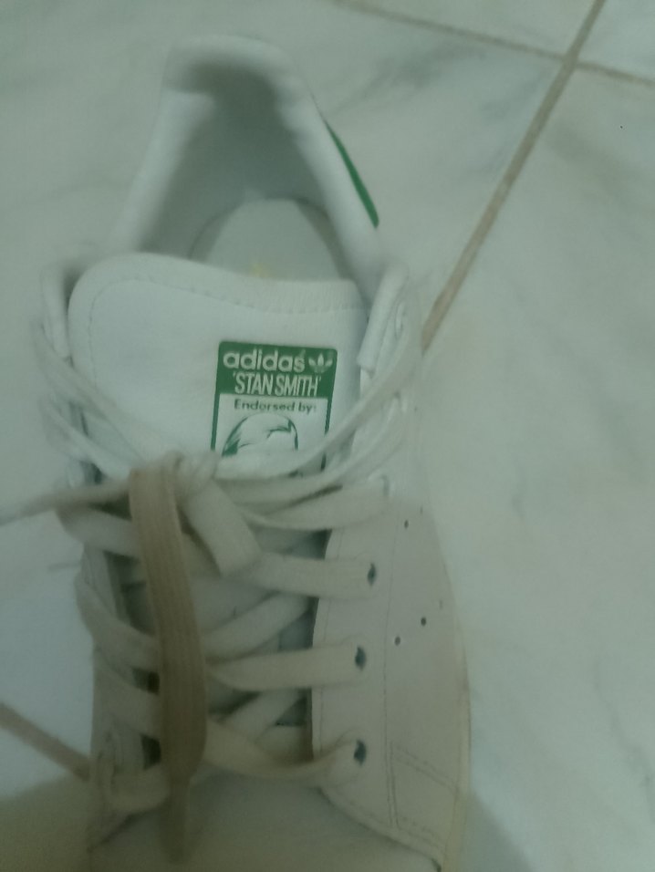 Beyaz Minimalist Kadın Spor Ayakkabı - Görsel 2