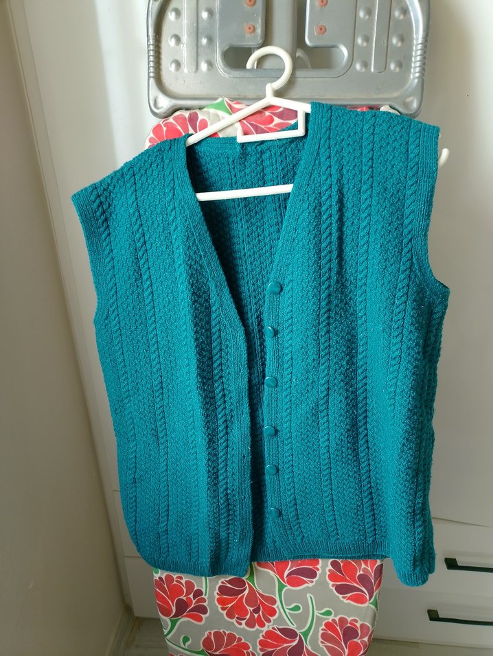 Turkuaz Triko Kadın Yelek V Yakalı el örgüsü - Görsel 2