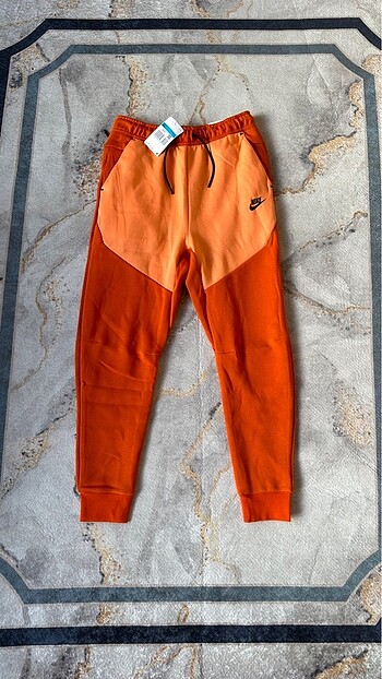 NİKE TECH FLEECE ESOFMAN ALT